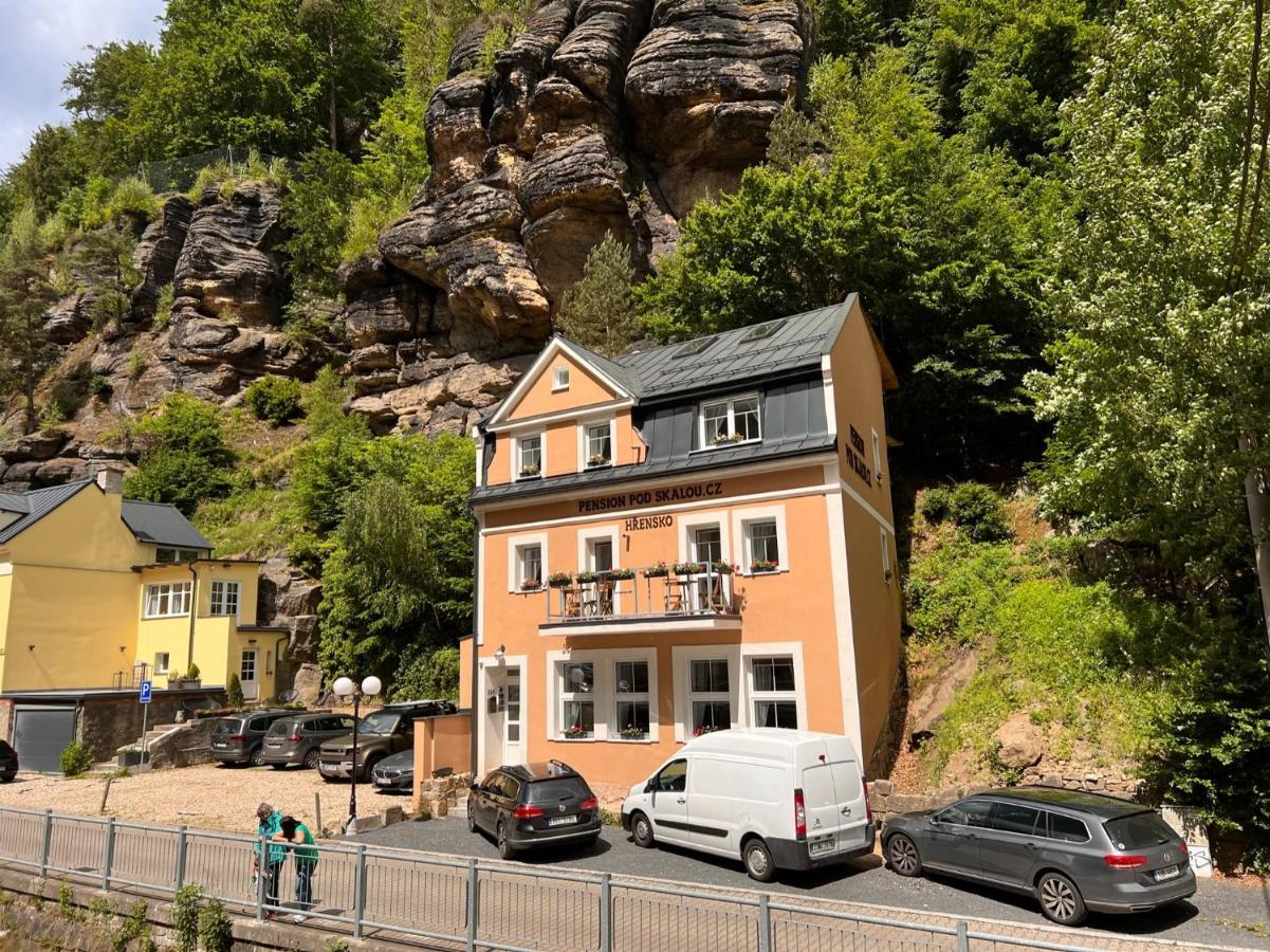 Pension Pod Skalou Hrensko Exterior photo